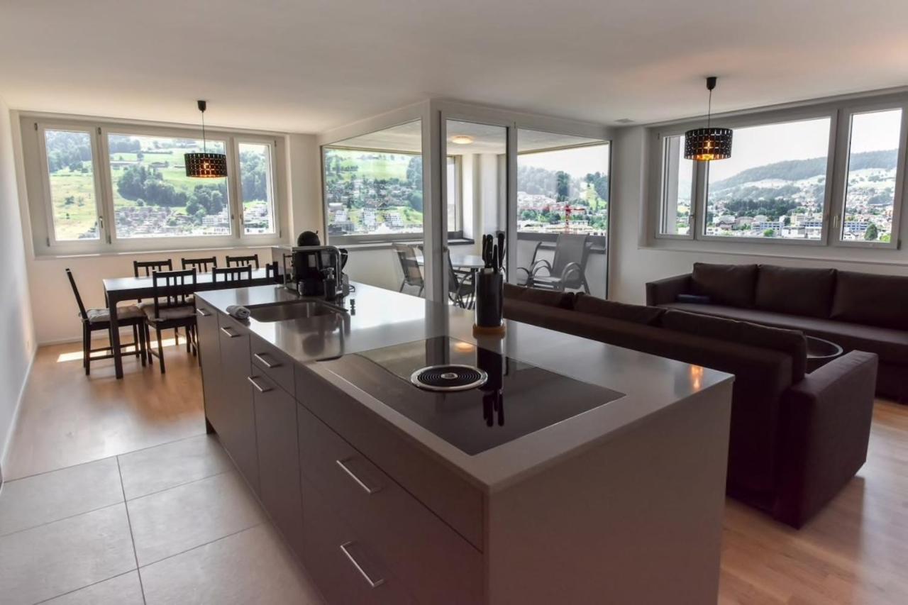 Dream View Apt With Homecinema Netflix & Loggia Люцерн Экстерьер фото